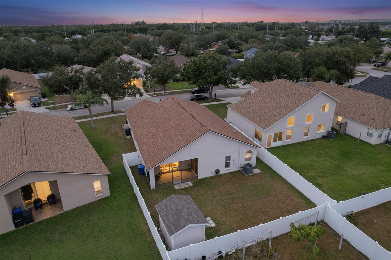 Image 29 of 40 For 8527 Carriage Pointe Drive