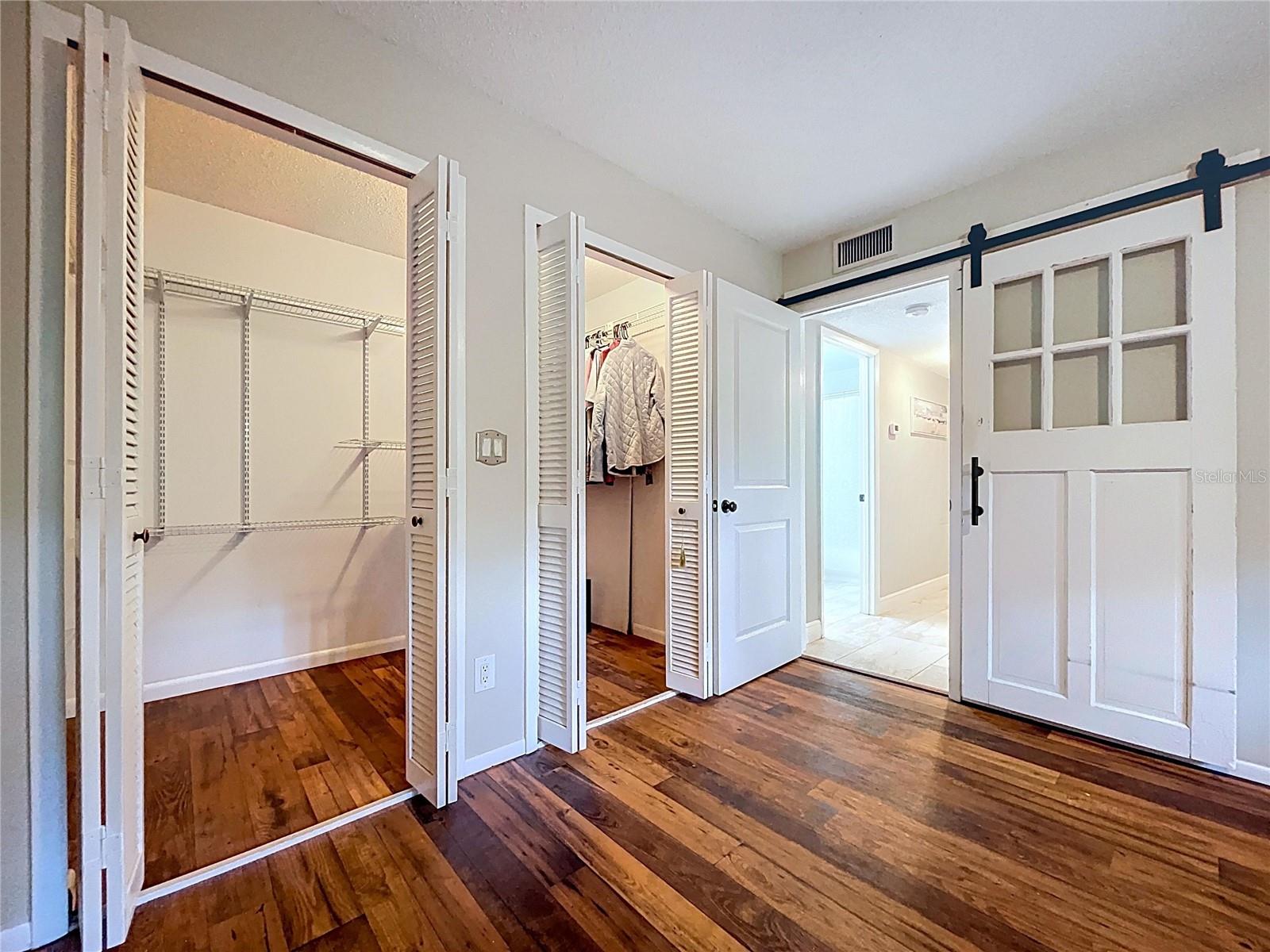 Image 23 of 32 For 3241 Fox Chase Circle N 103