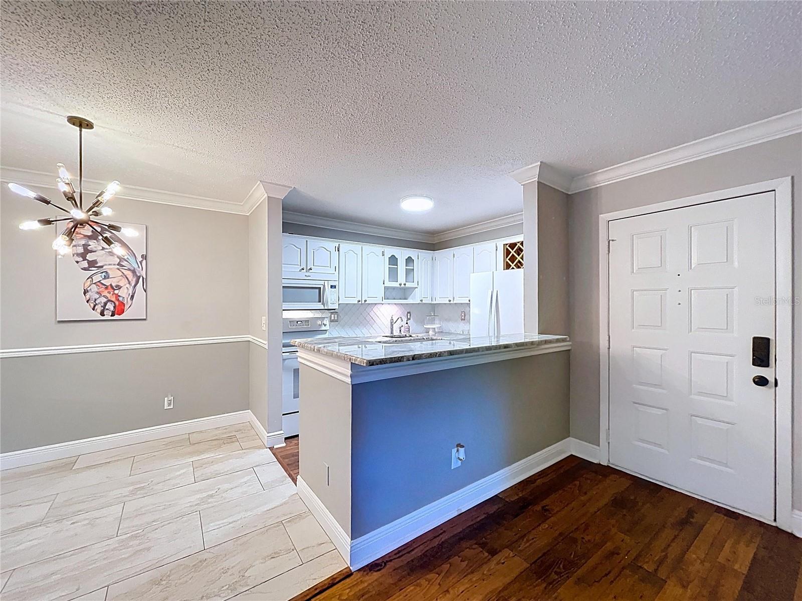 Image 5 of 32 For 3241 Fox Chase Circle N 103