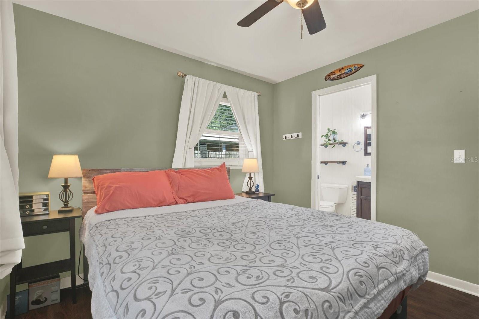 Image 12 of 24 For 2806 Wallace Avenue