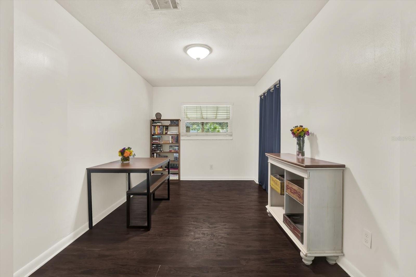 Image 8 of 24 For 2806 Wallace Avenue
