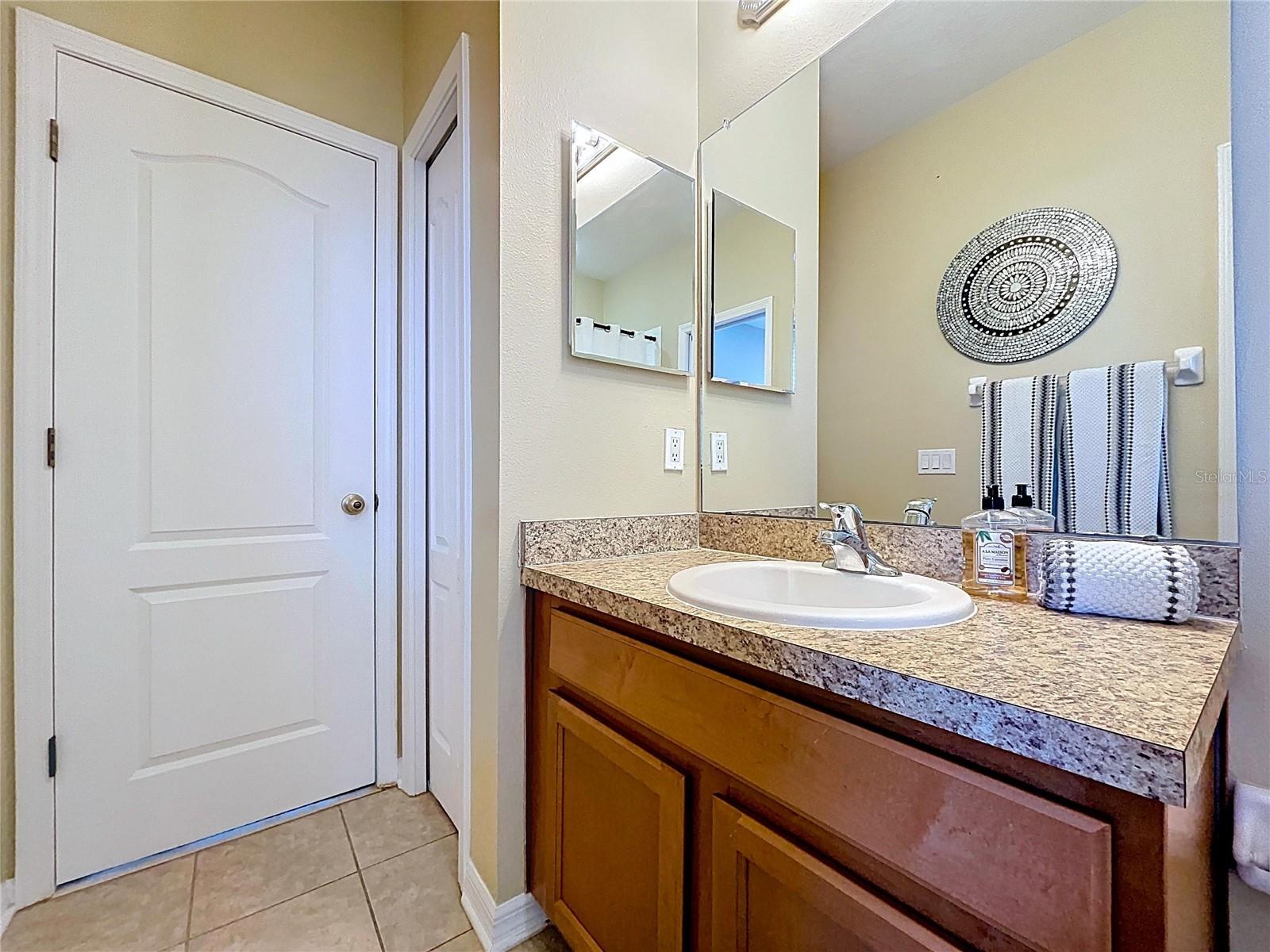 Image 37 of 71 For 8501 White Poplar Drive