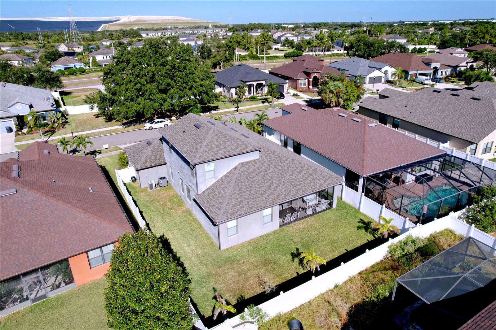 Image 59 of 71 For 8501 White Poplar Drive