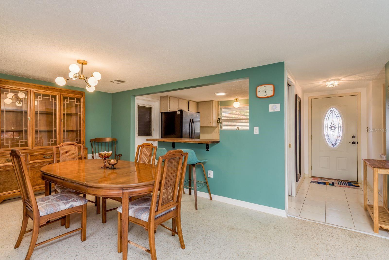 Image 11 of 45 For 10120 Willow Drive