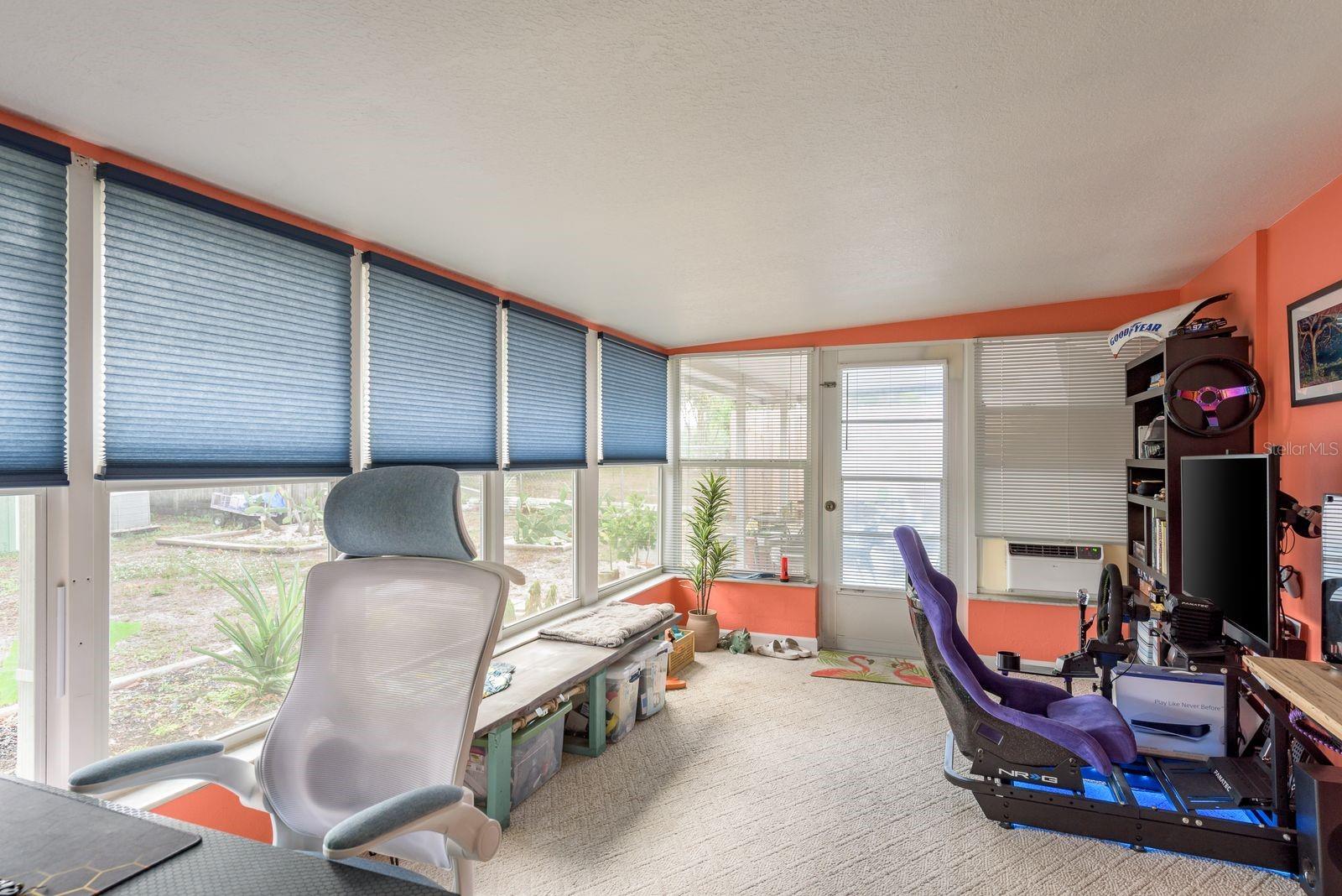 Image 24 of 45 For 10120 Willow Drive