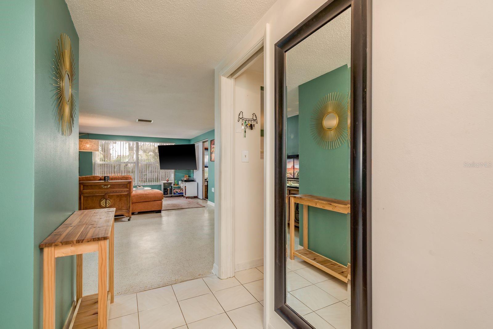 Image 6 of 45 For 10120 Willow Drive