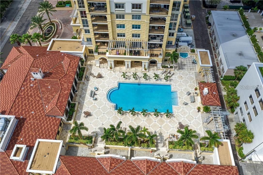 Listing photo id 16 for 300 Beach Drive Ne 1604