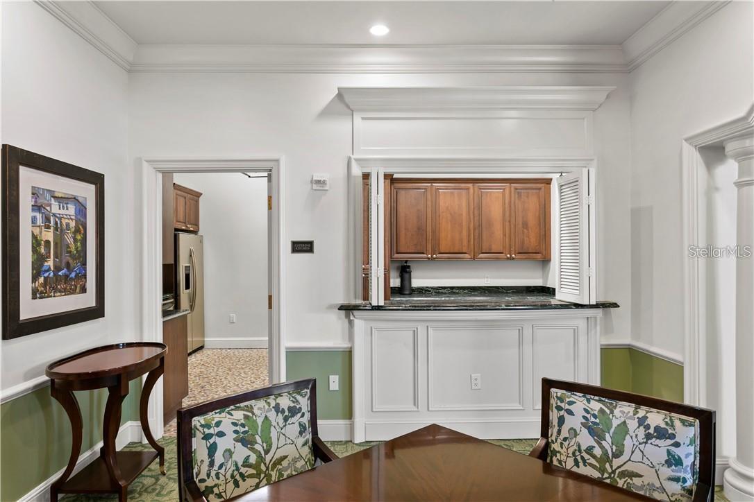 Listing photo id 31 for 300 Beach Drive Ne 1604