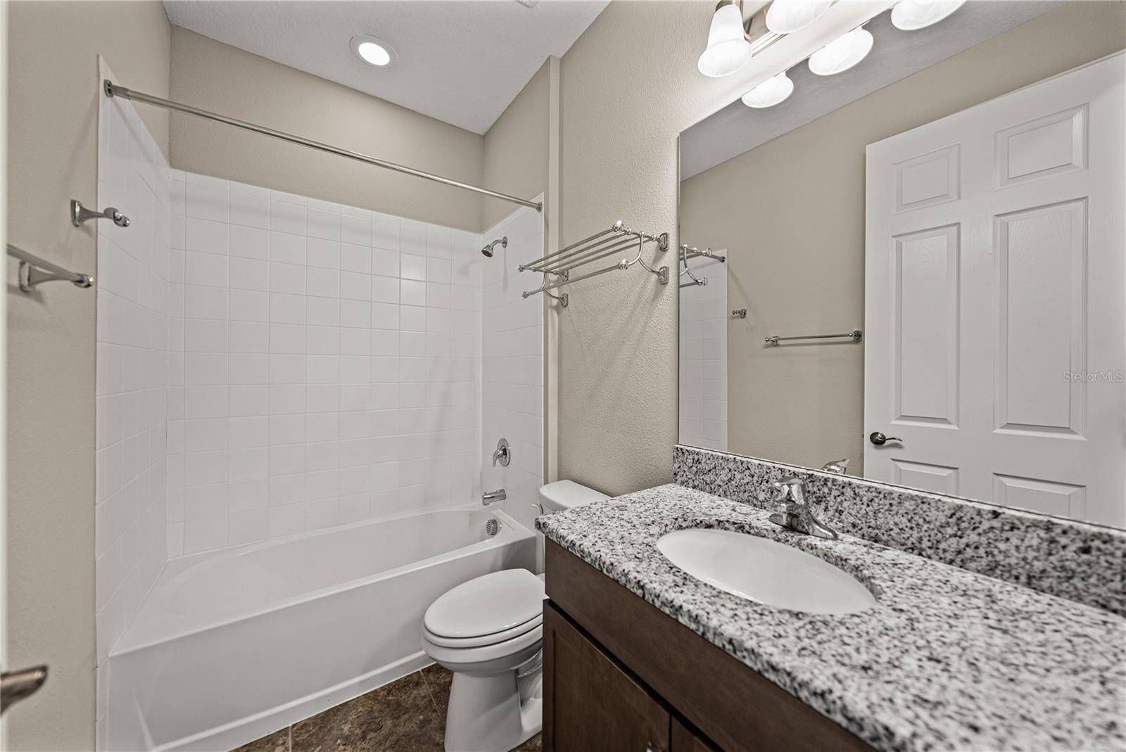 Image 11 of 77 For 19493 Leonard Road