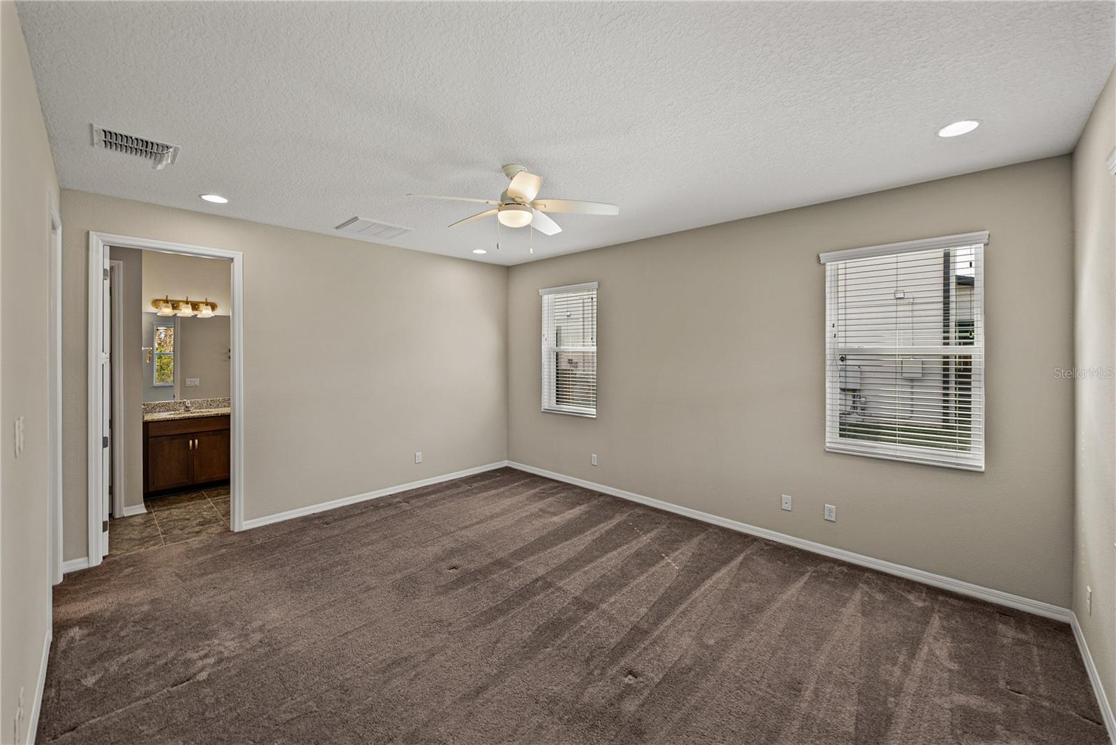 Image 25 of 77 For 19493 Leonard Road