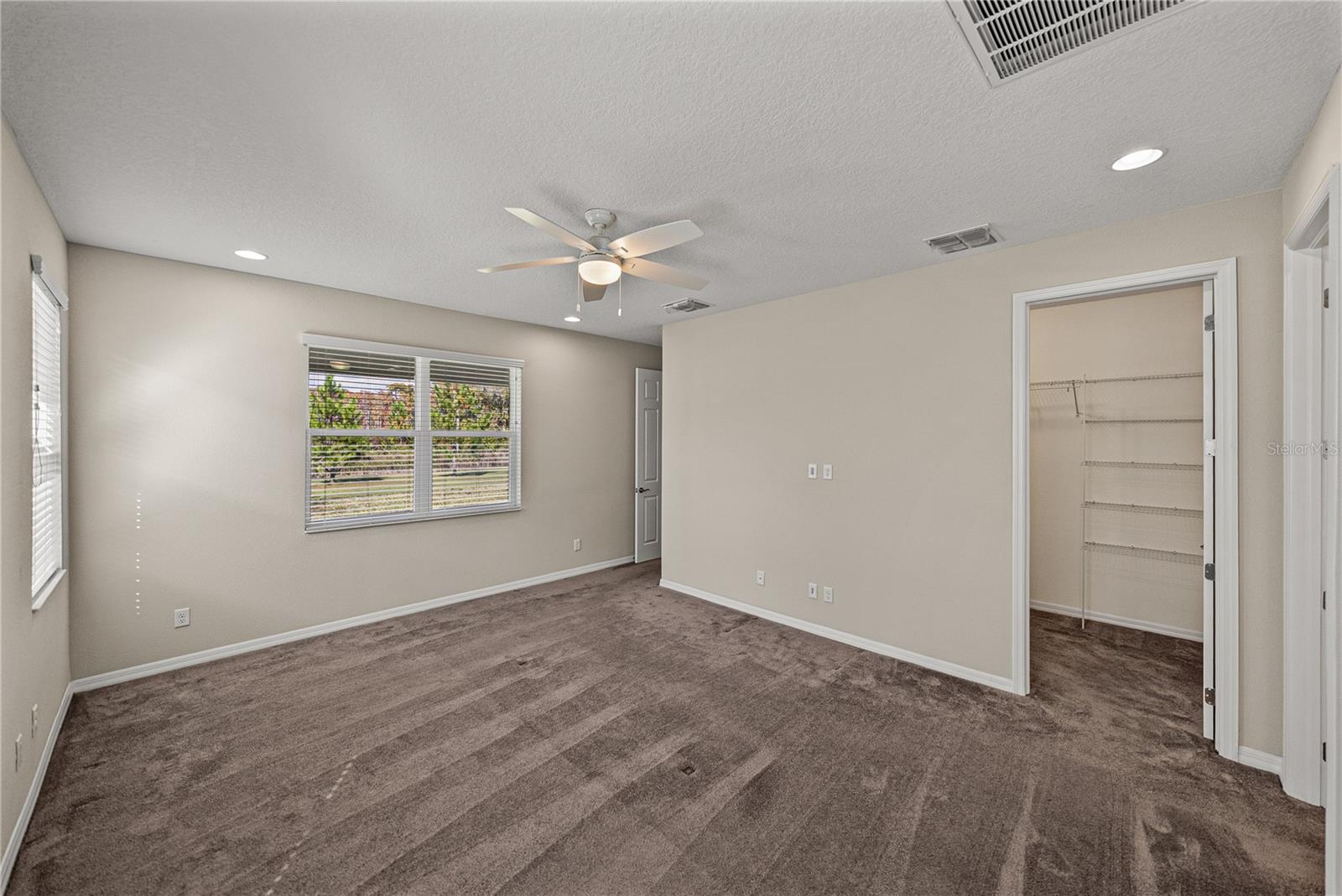 Image 26 of 77 For 19493 Leonard Road