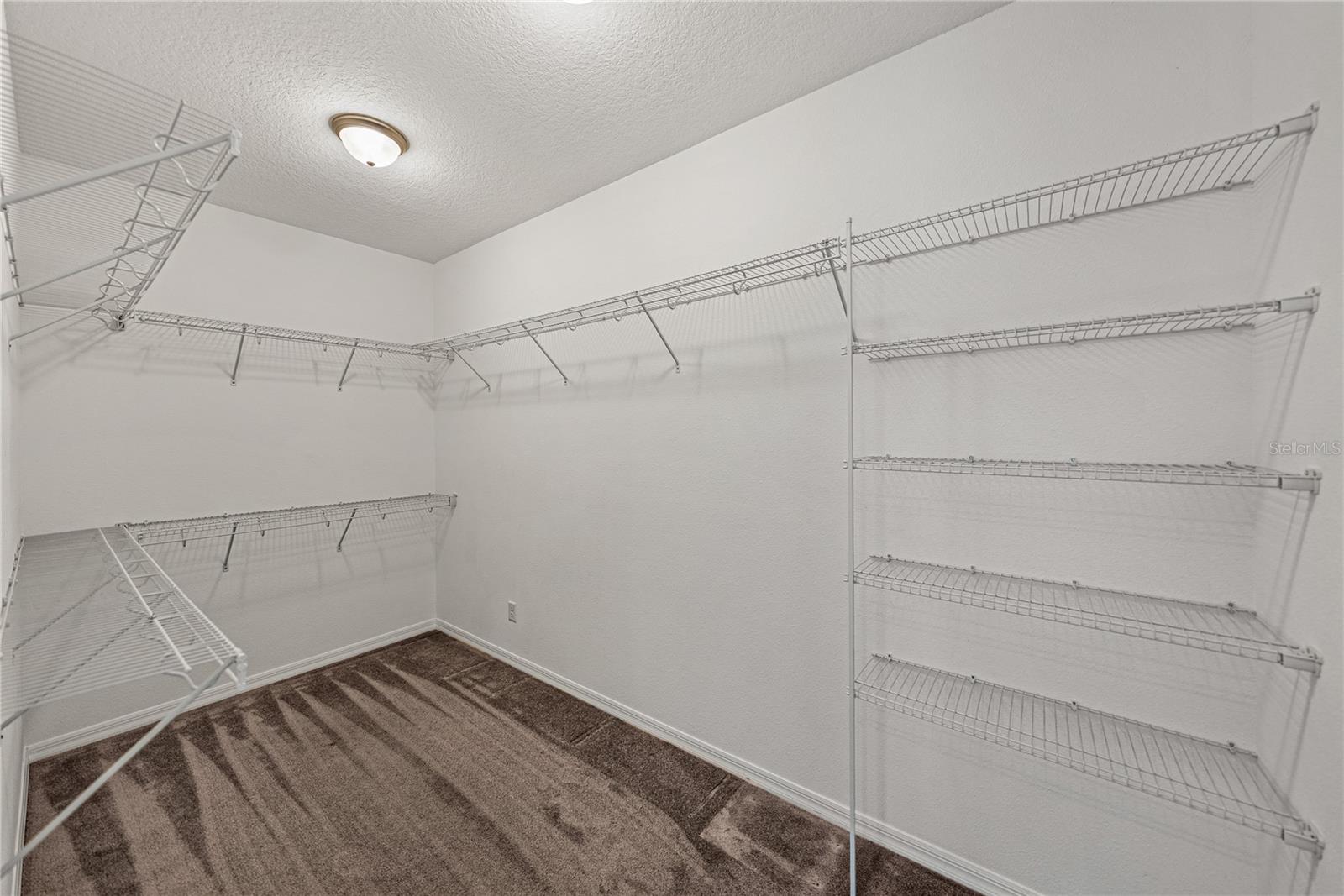 Image 27 of 77 For 19493 Leonard Road