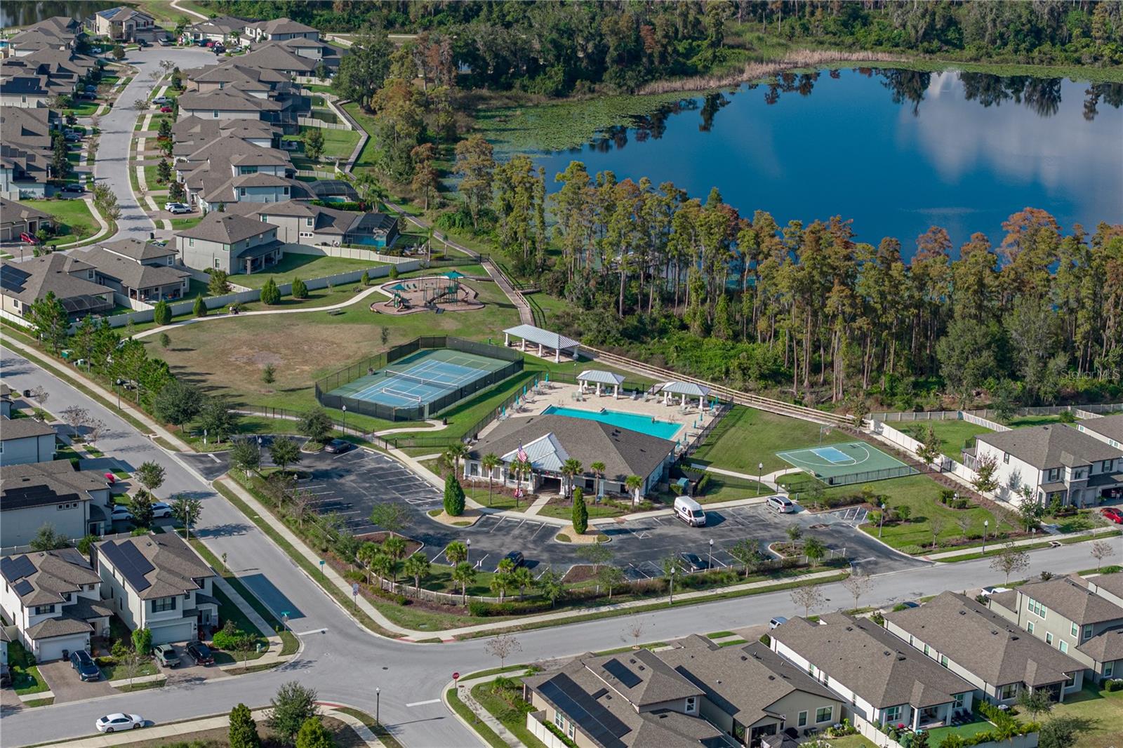 Image 71 of 77 For 19493 Leonard Road