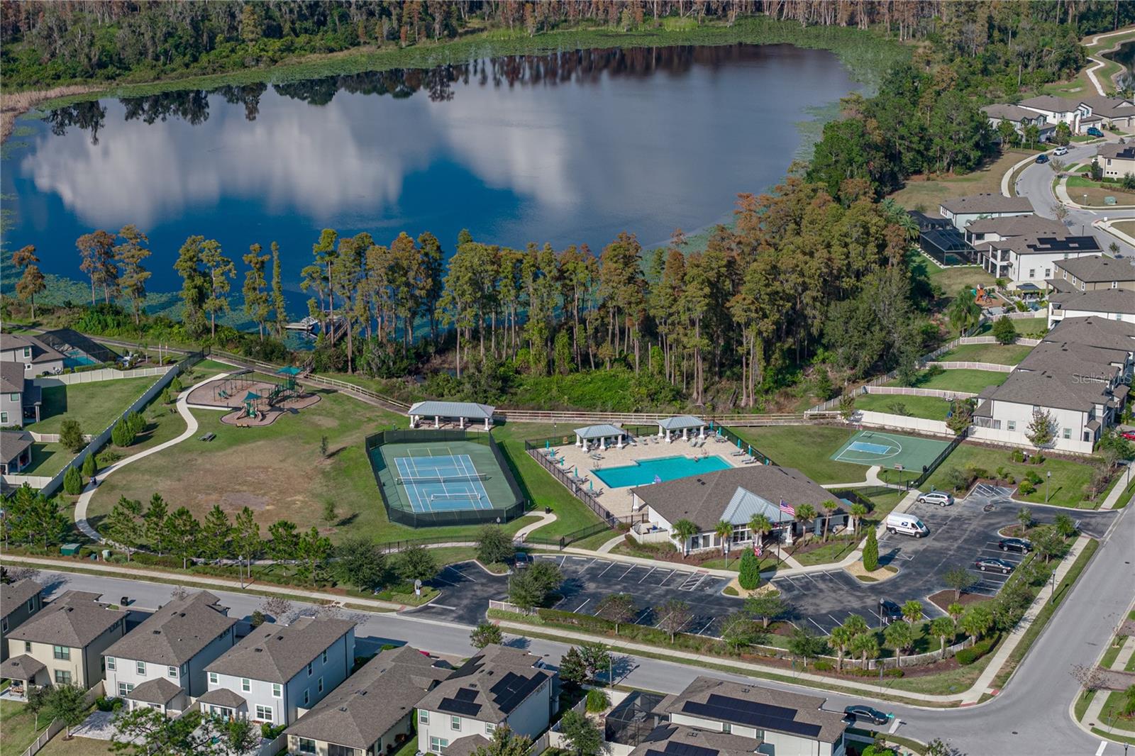 Image 72 of 77 For 19493 Leonard Road