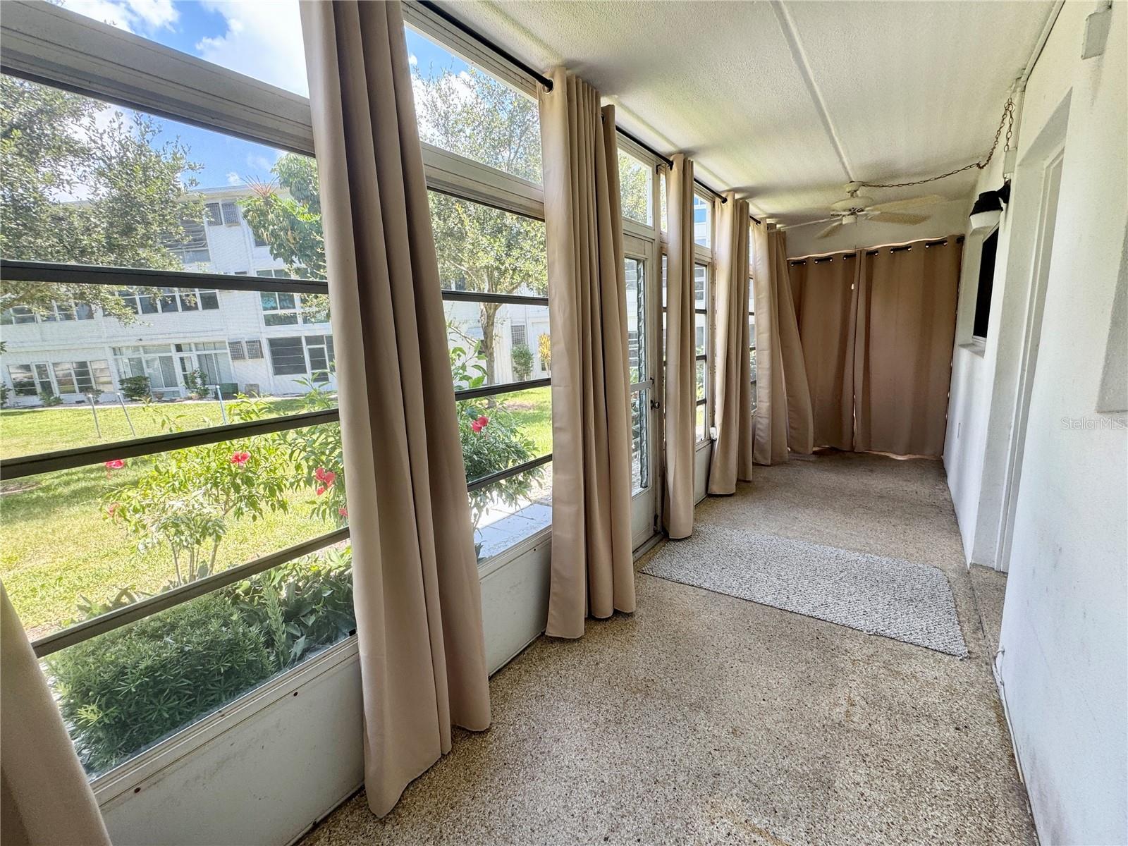 Image 21 of 31 For 11201 80th Avenue 101