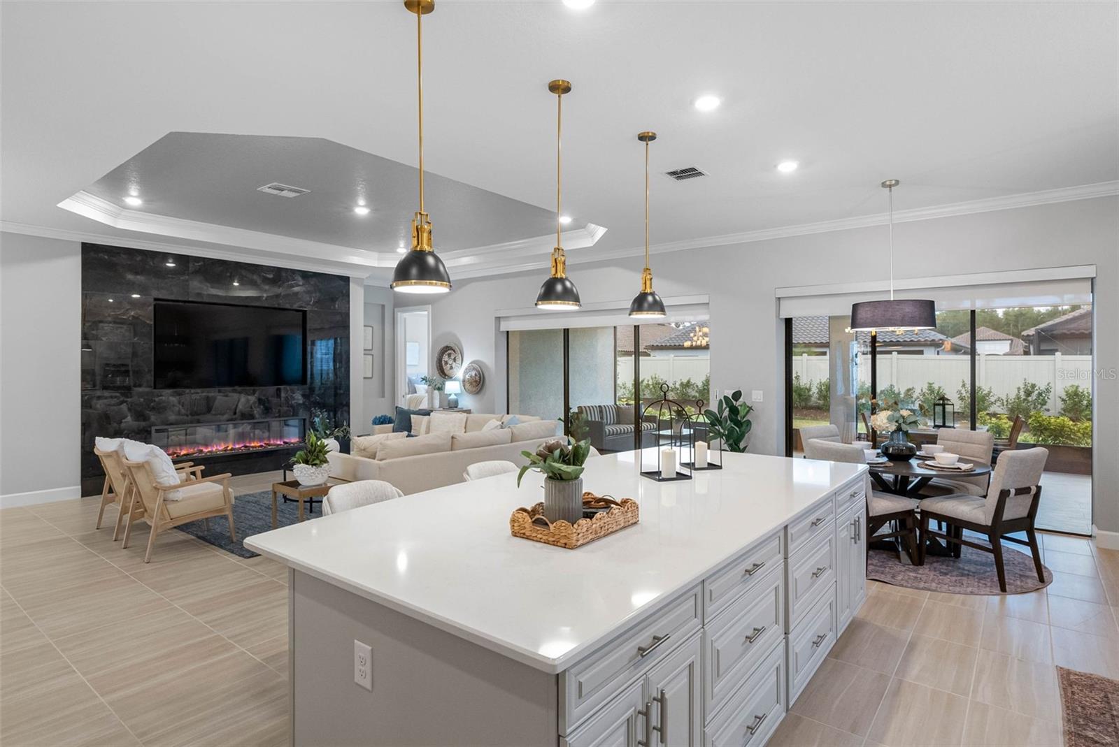 Image 20 of 50 For 4795 Freccia Loop