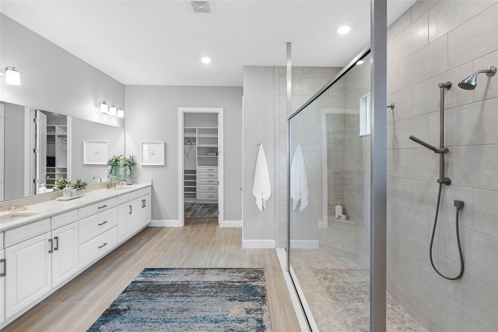 Image 25 of 50 For 4795 Freccia Loop