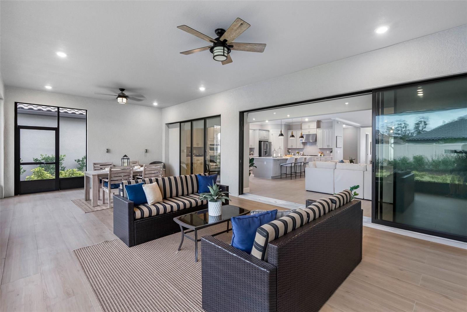 Image 32 of 50 For 4795 Freccia Loop