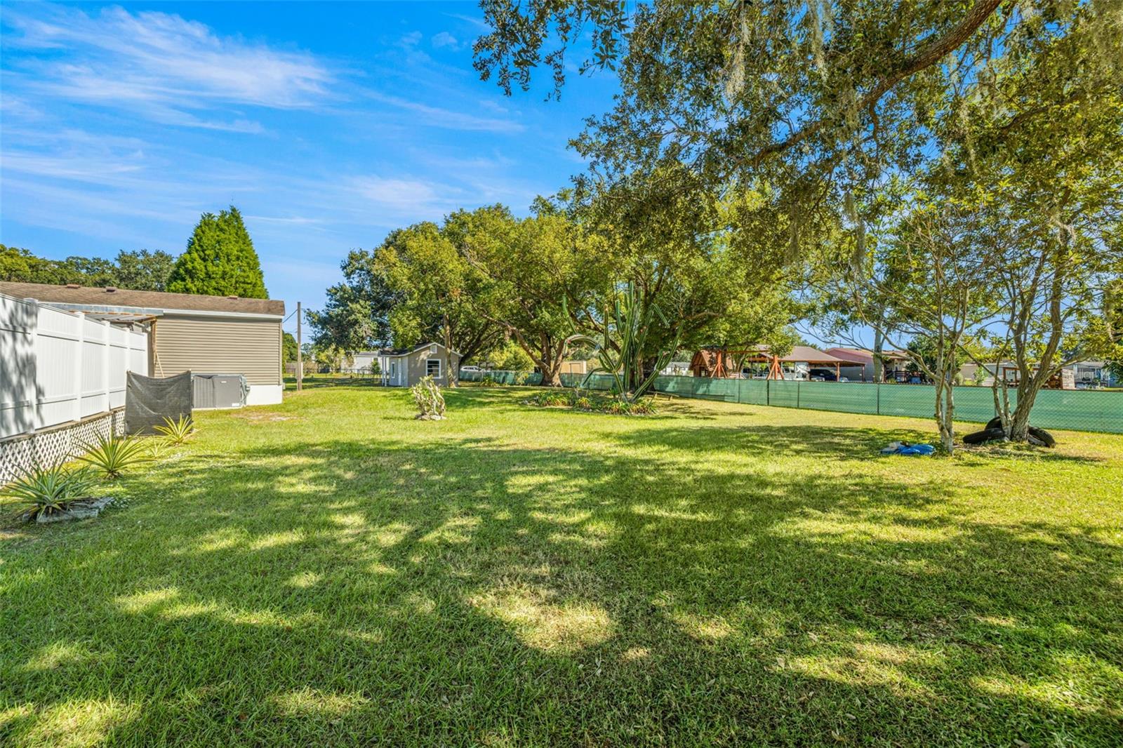 Image 38 of 50 For 714 Burning Arrow Place