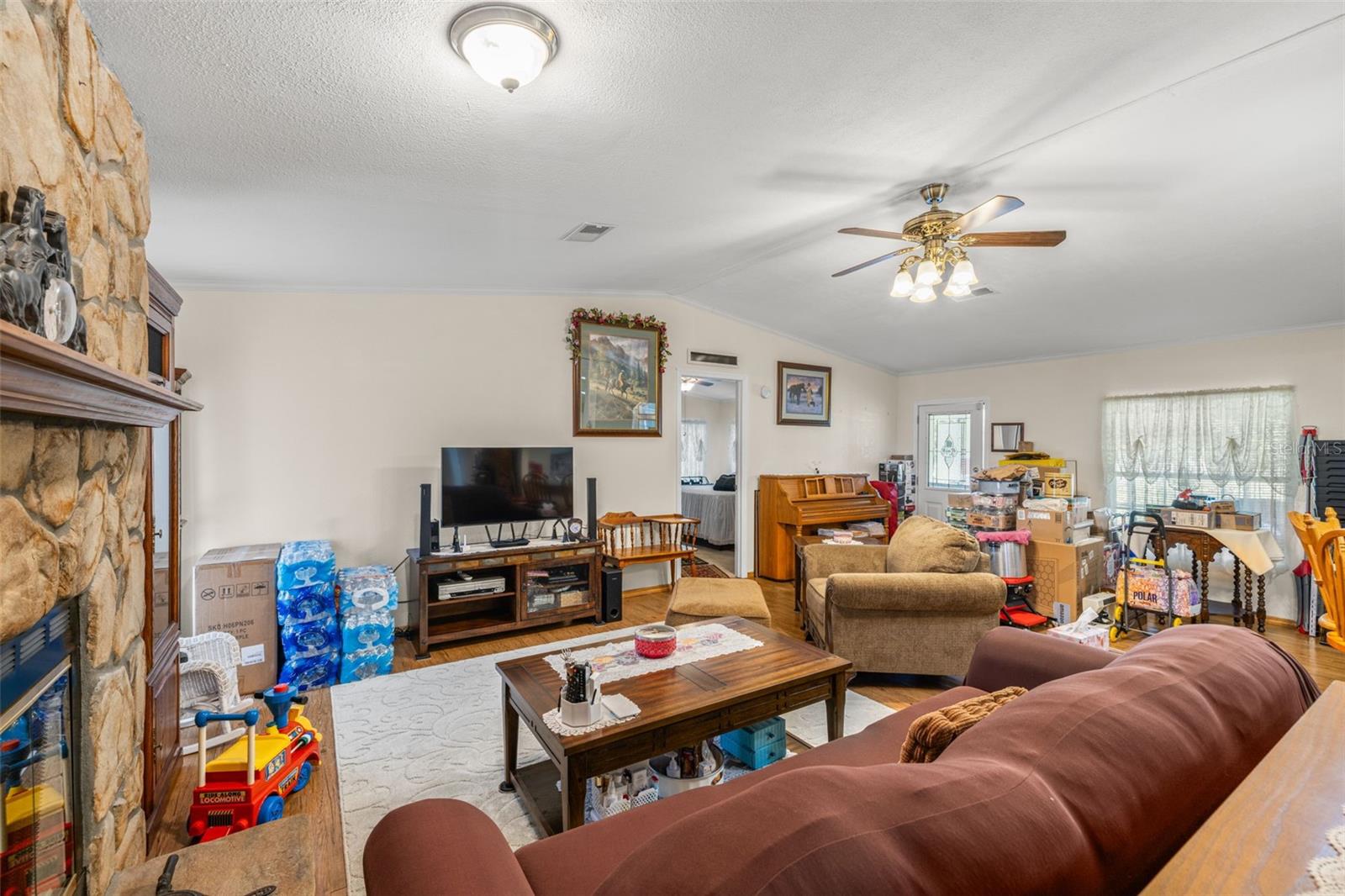 Image 9 of 50 For 714 Burning Arrow Place