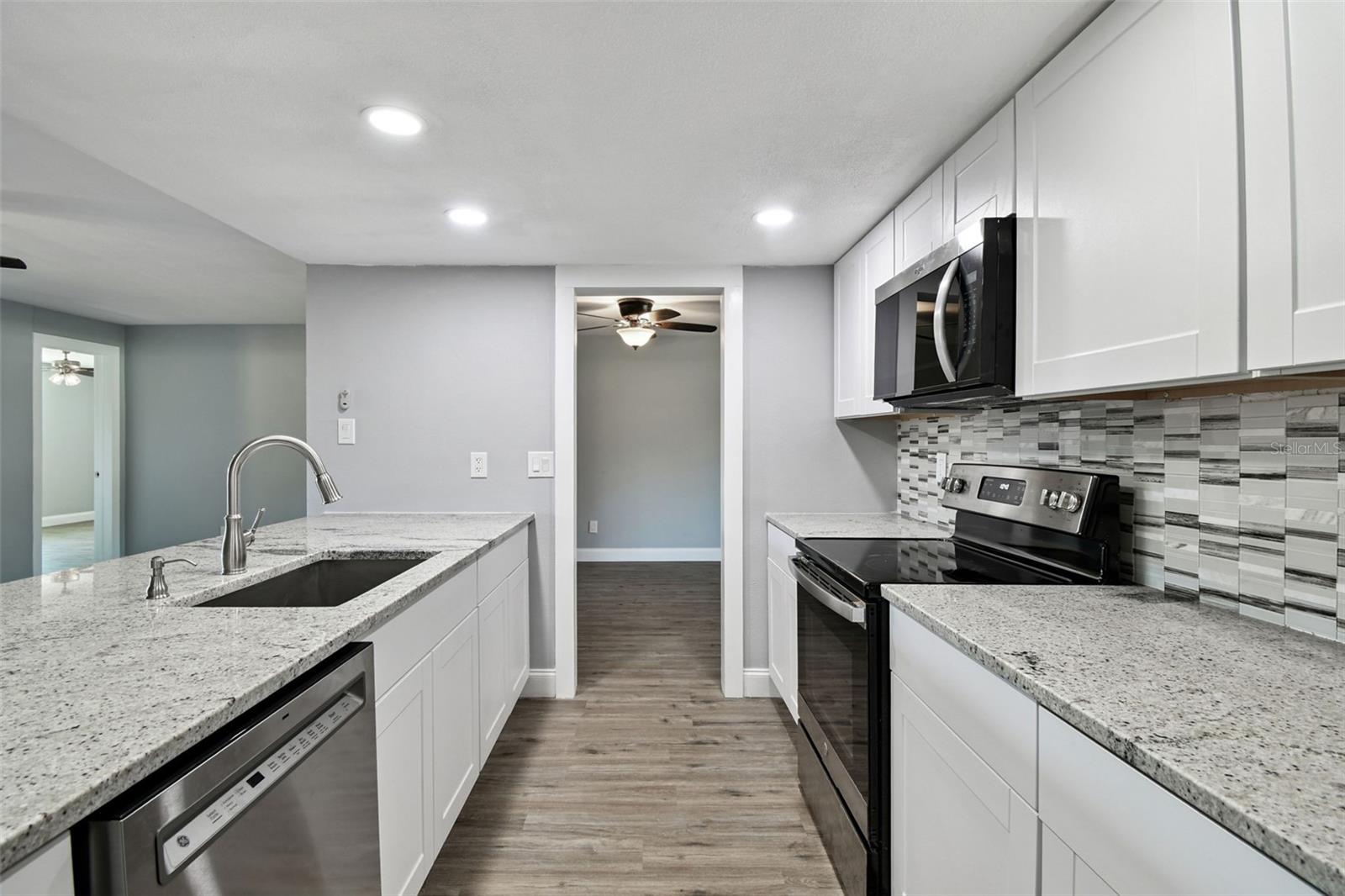 Image 22 of 75 For 1339 Summerlin Drive