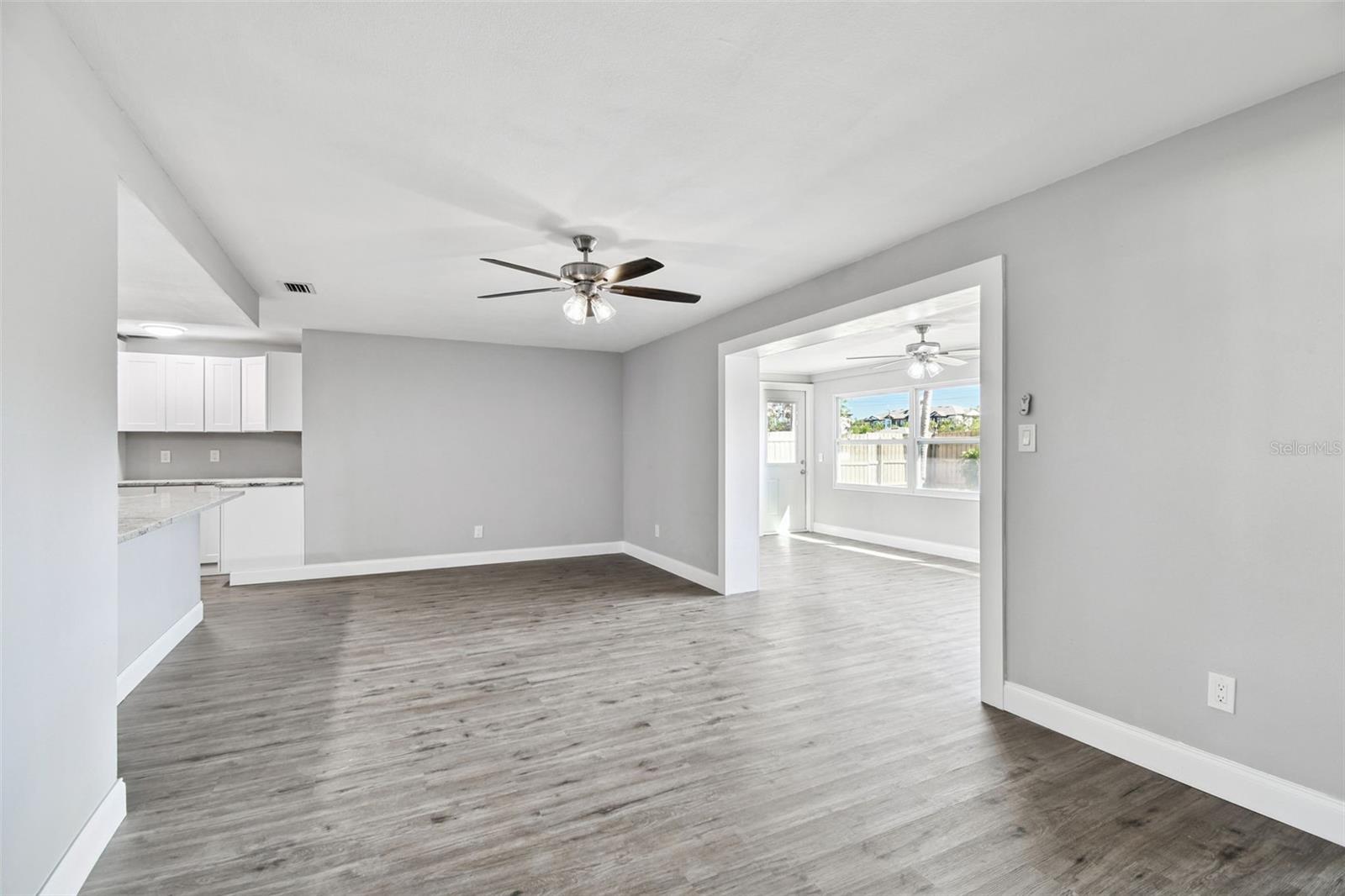 Image 30 of 75 For 1339 Summerlin Drive