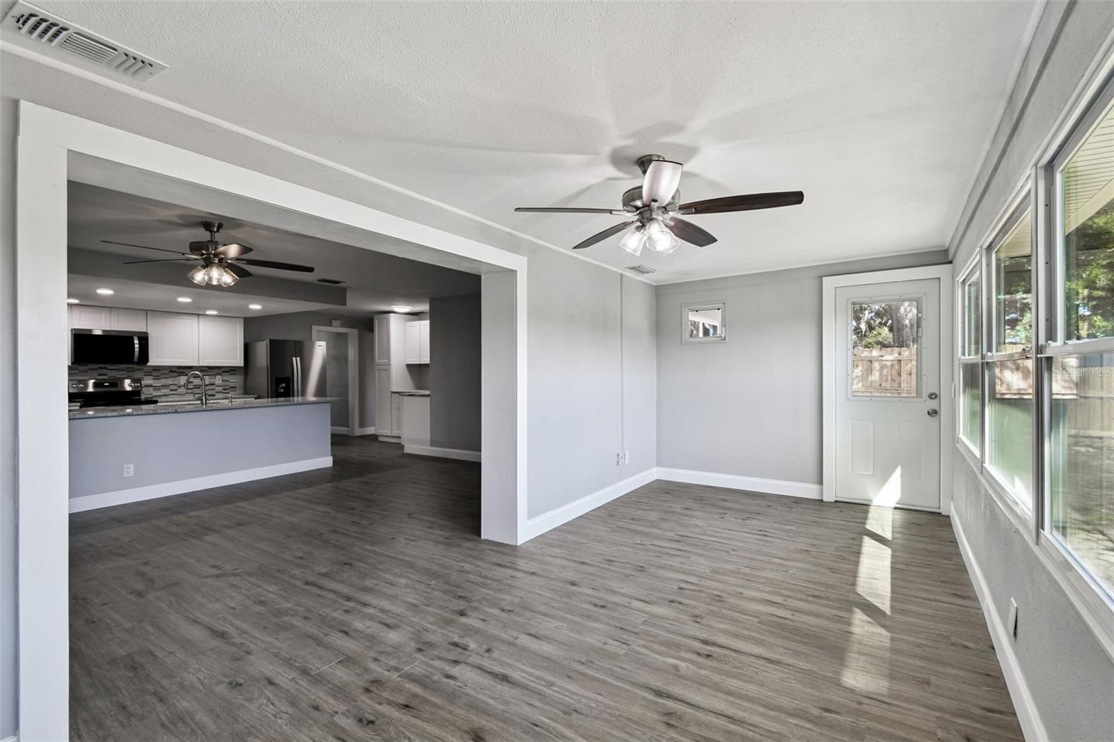 Image 32 of 75 For 1339 Summerlin Drive