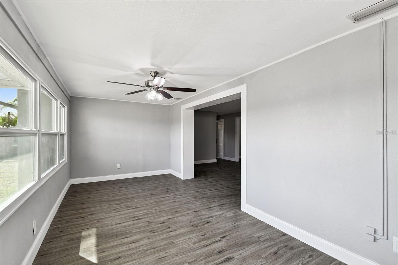 Image 33 of 75 For 1339 Summerlin Drive