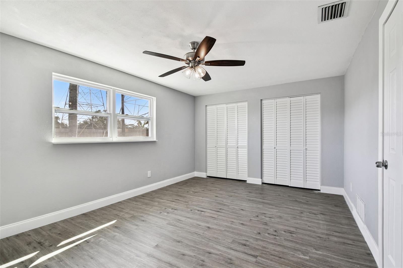 Image 34 of 75 For 1339 Summerlin Drive