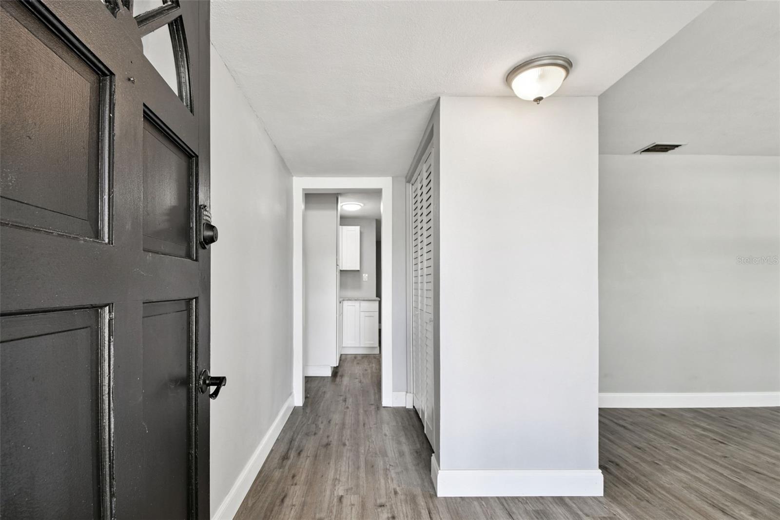 Image 7 of 75 For 1339 Summerlin Drive