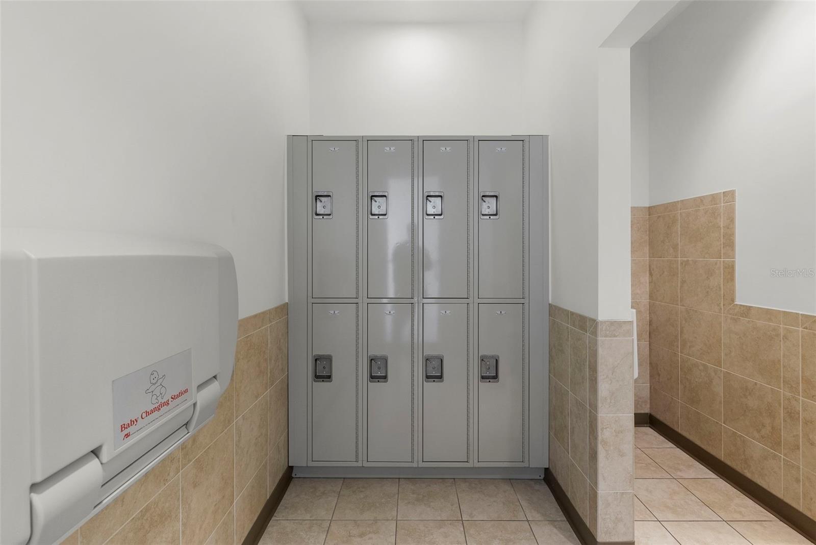 Listing photo id 27 for 450 Knights Run Avenue 405