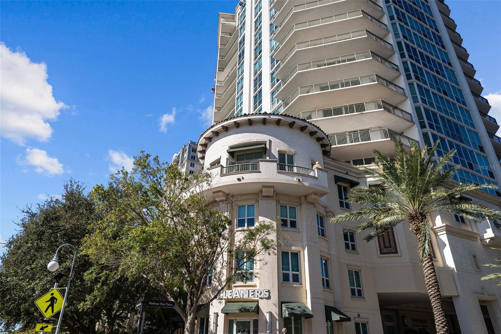 Listing photo id 42 for 450 Knights Run Avenue 405