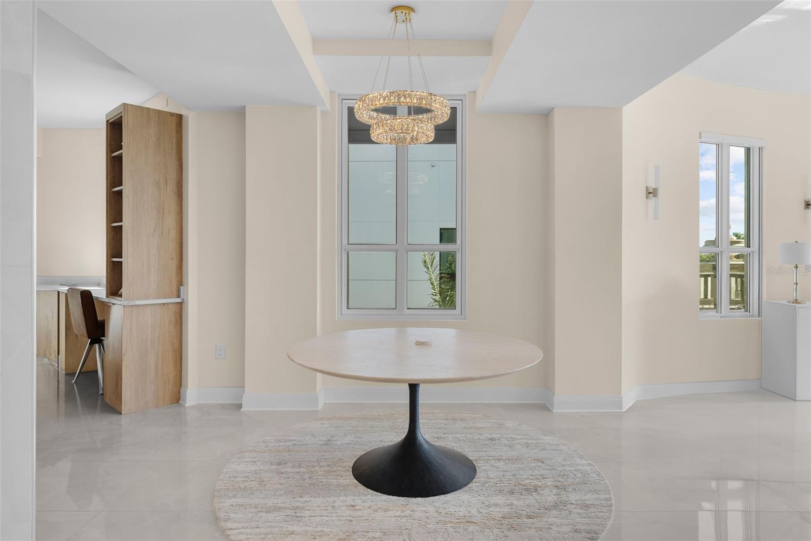 Listing photo id 48 for 450 Knights Run Avenue 405