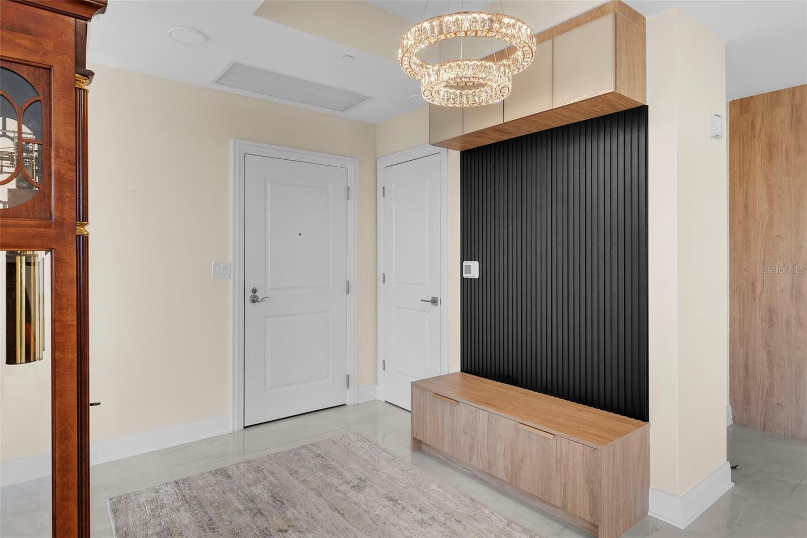 Listing photo id 50 for 450 Knights Run Avenue 405