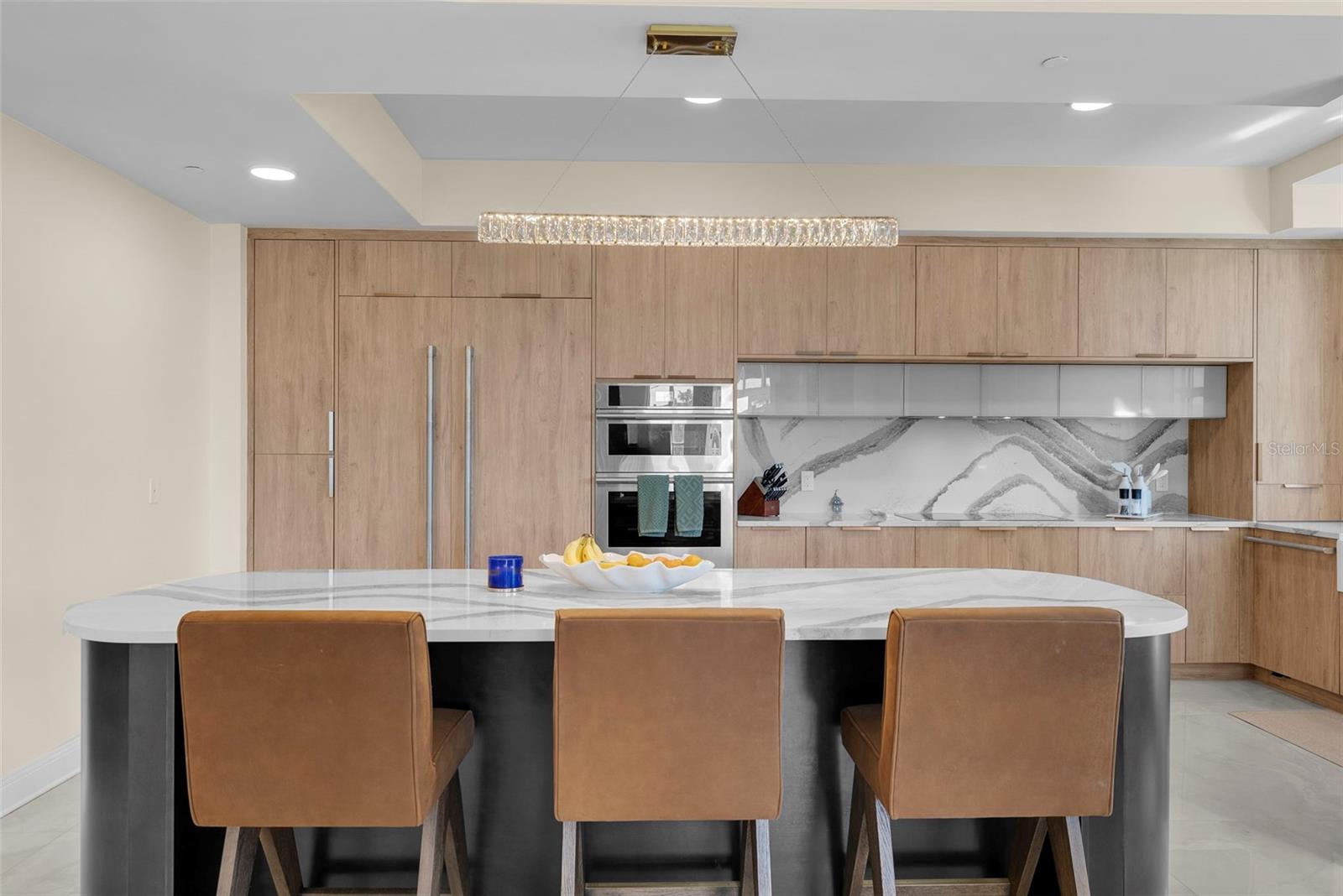 Listing photo id 54 for 450 Knights Run Avenue 405