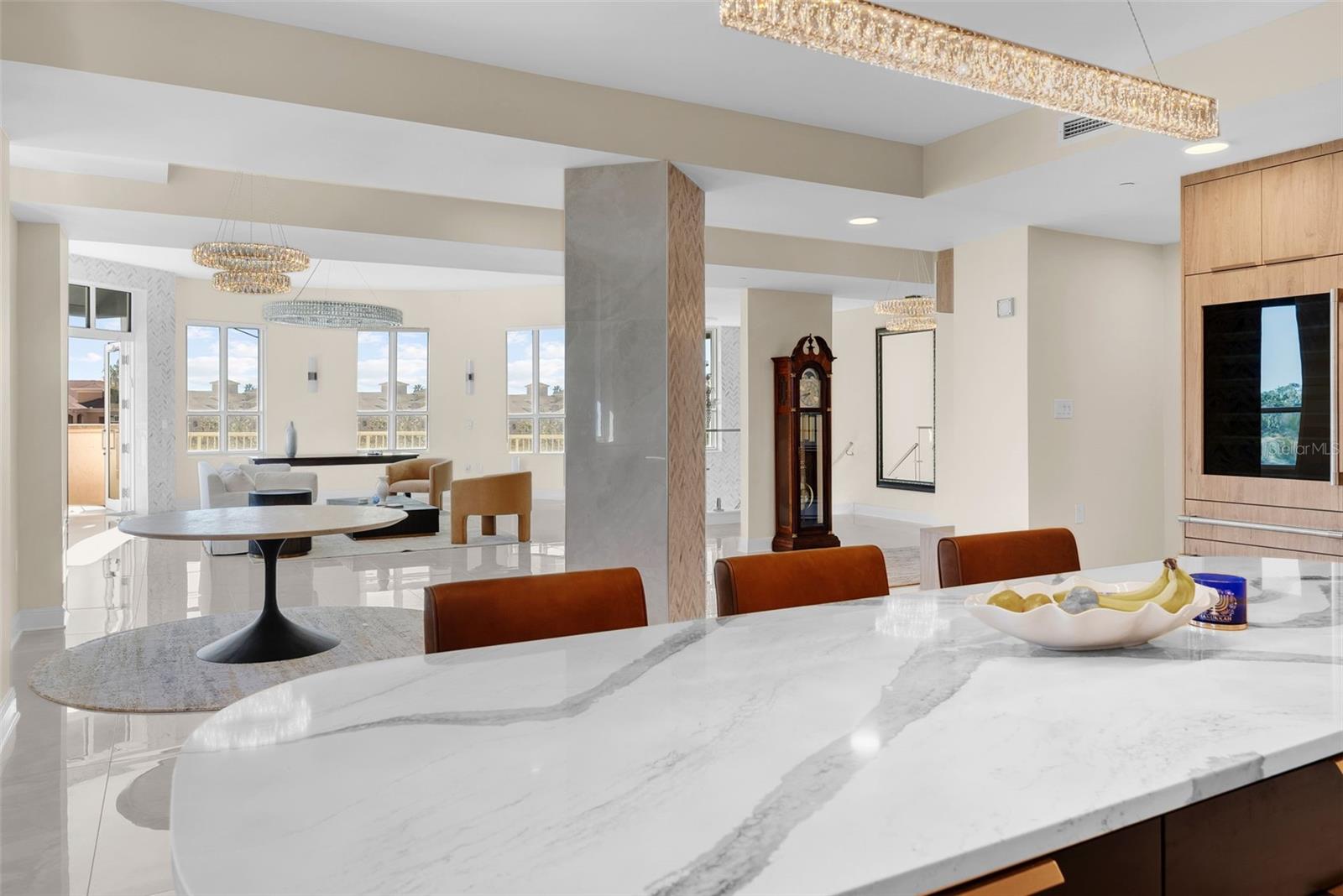 Listing photo id 58 for 450 Knights Run Avenue 405