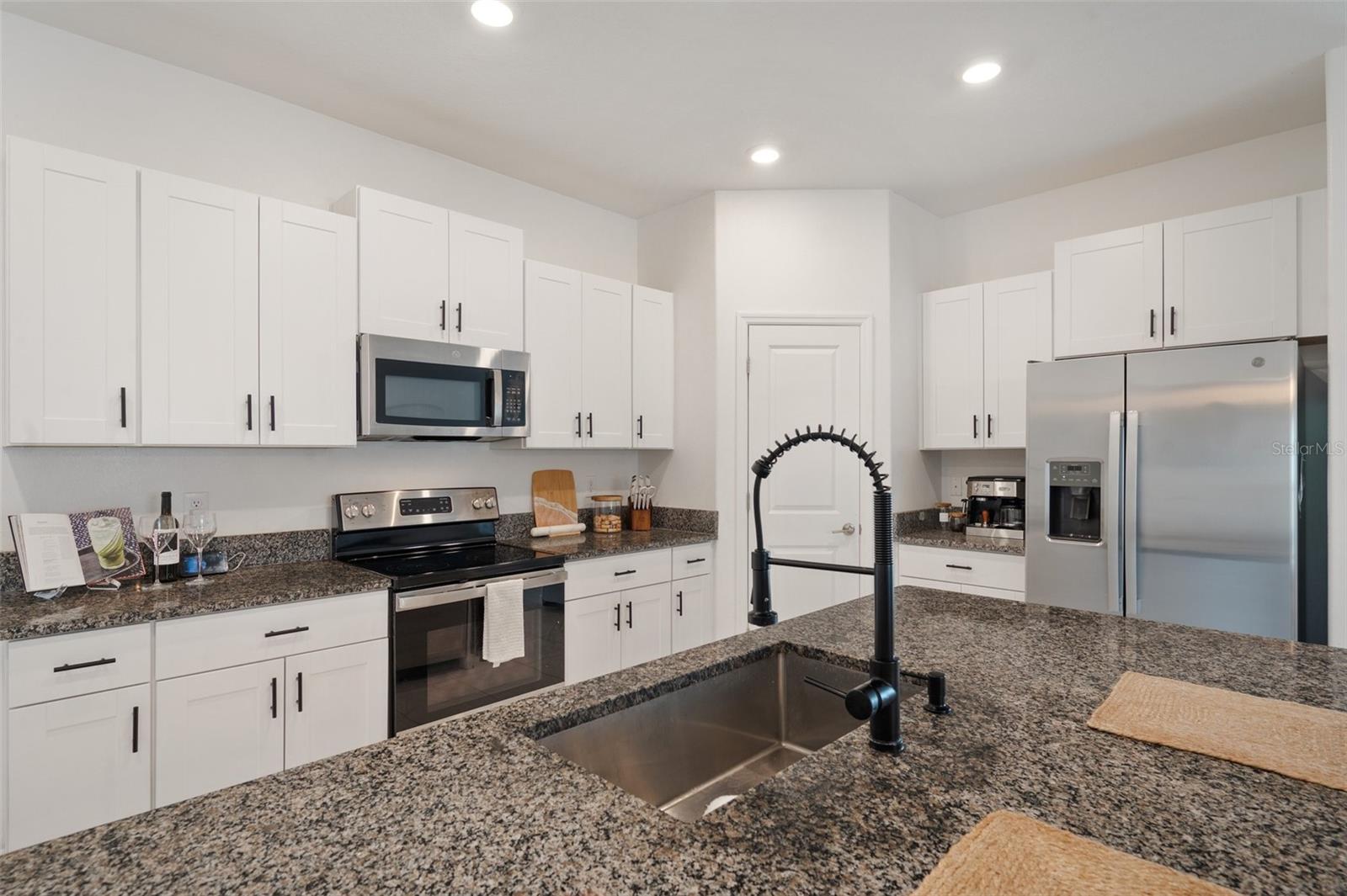 Image 16 of 54 For 5493 Blue Azure Drive