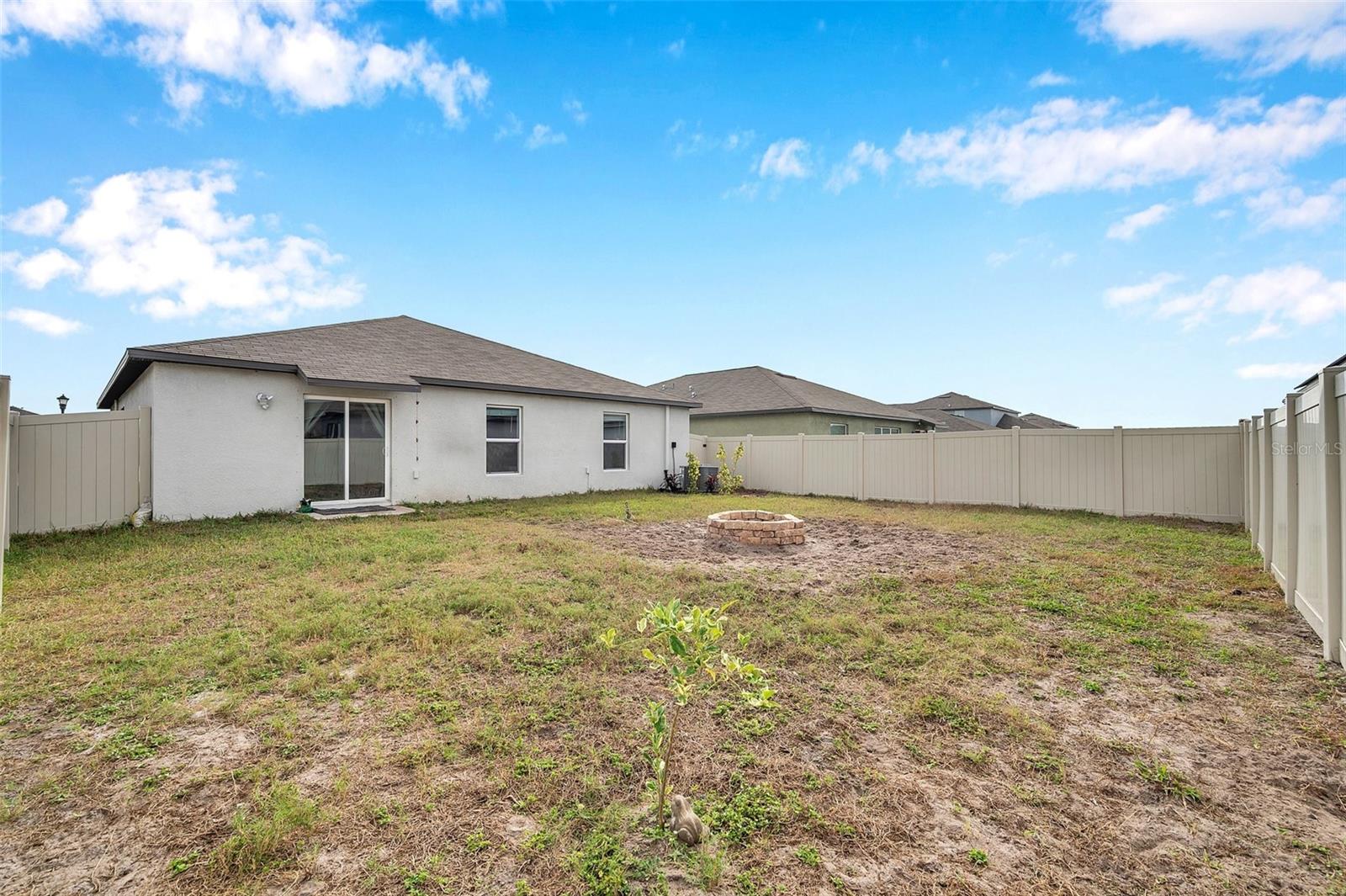 Image 36 of 54 For 5493 Blue Azure Drive