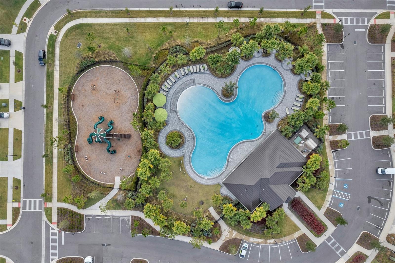 Image 42 of 54 For 5493 Blue Azure Drive