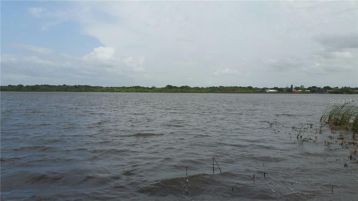 Image 19 of 22 For 10196 Sailwinds Boulevard S 208