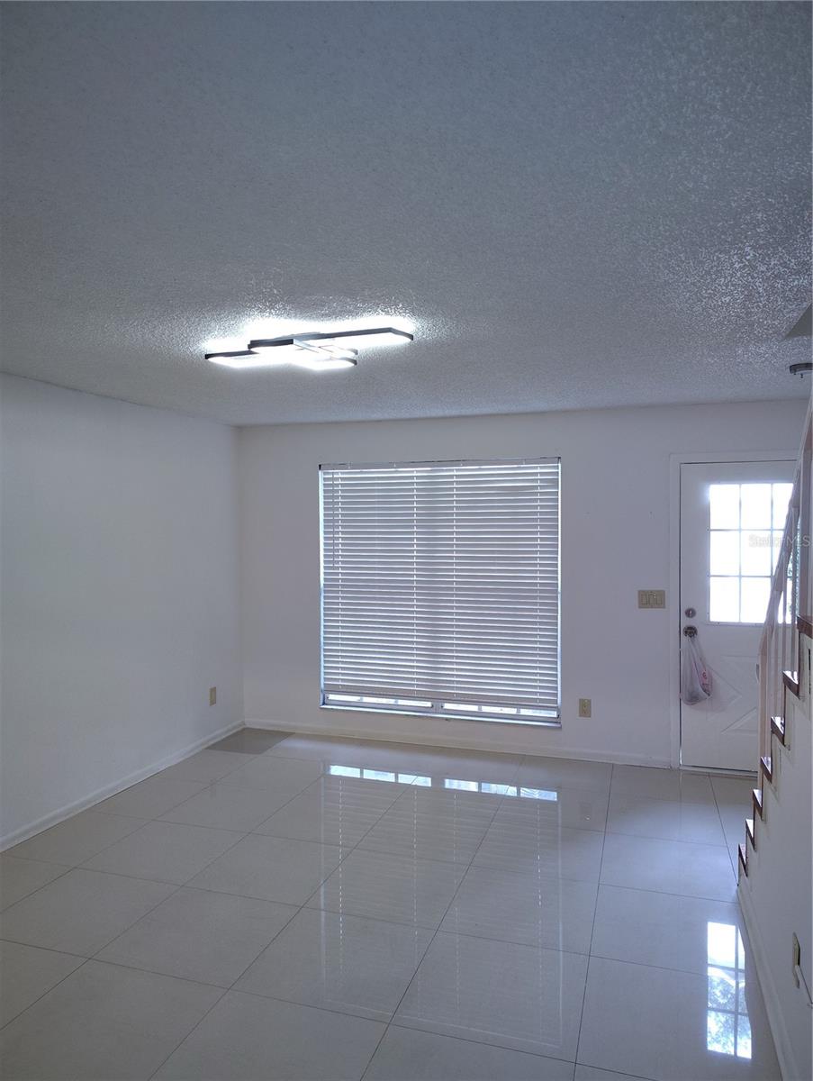 Image 3 of 11 For 13870 Stone Mill Way