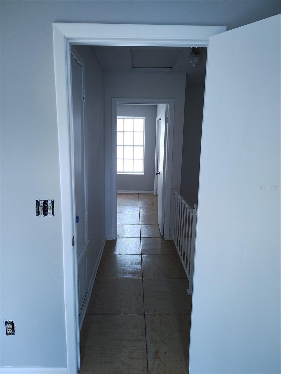 Image 6 of 11 For 13870 Stone Mill Way