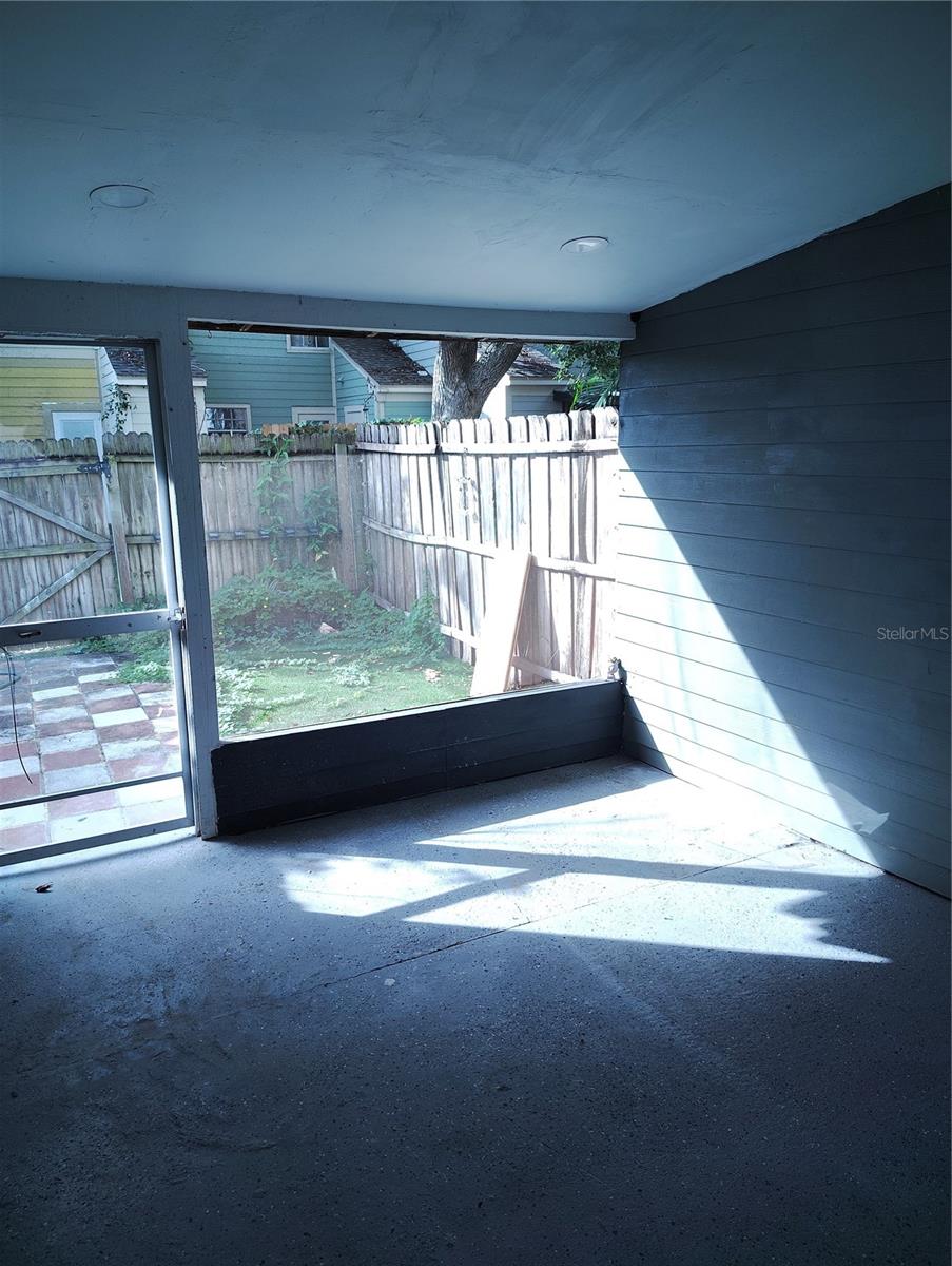 Image 9 of 11 For 13870 Stone Mill Way