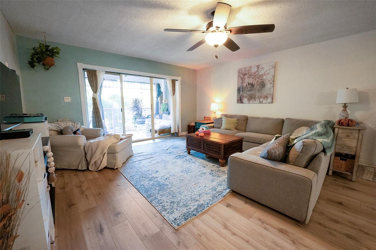 Image 5 of 26 For 2599 Dolly Bay Drive 308