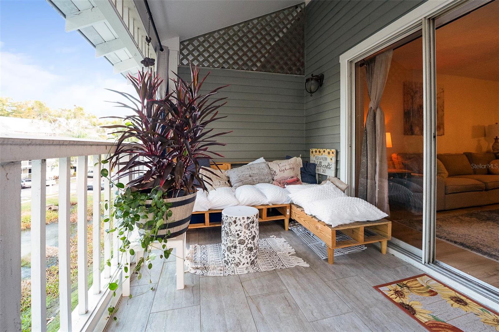 Image 9 of 26 For 2599 Dolly Bay Drive 308