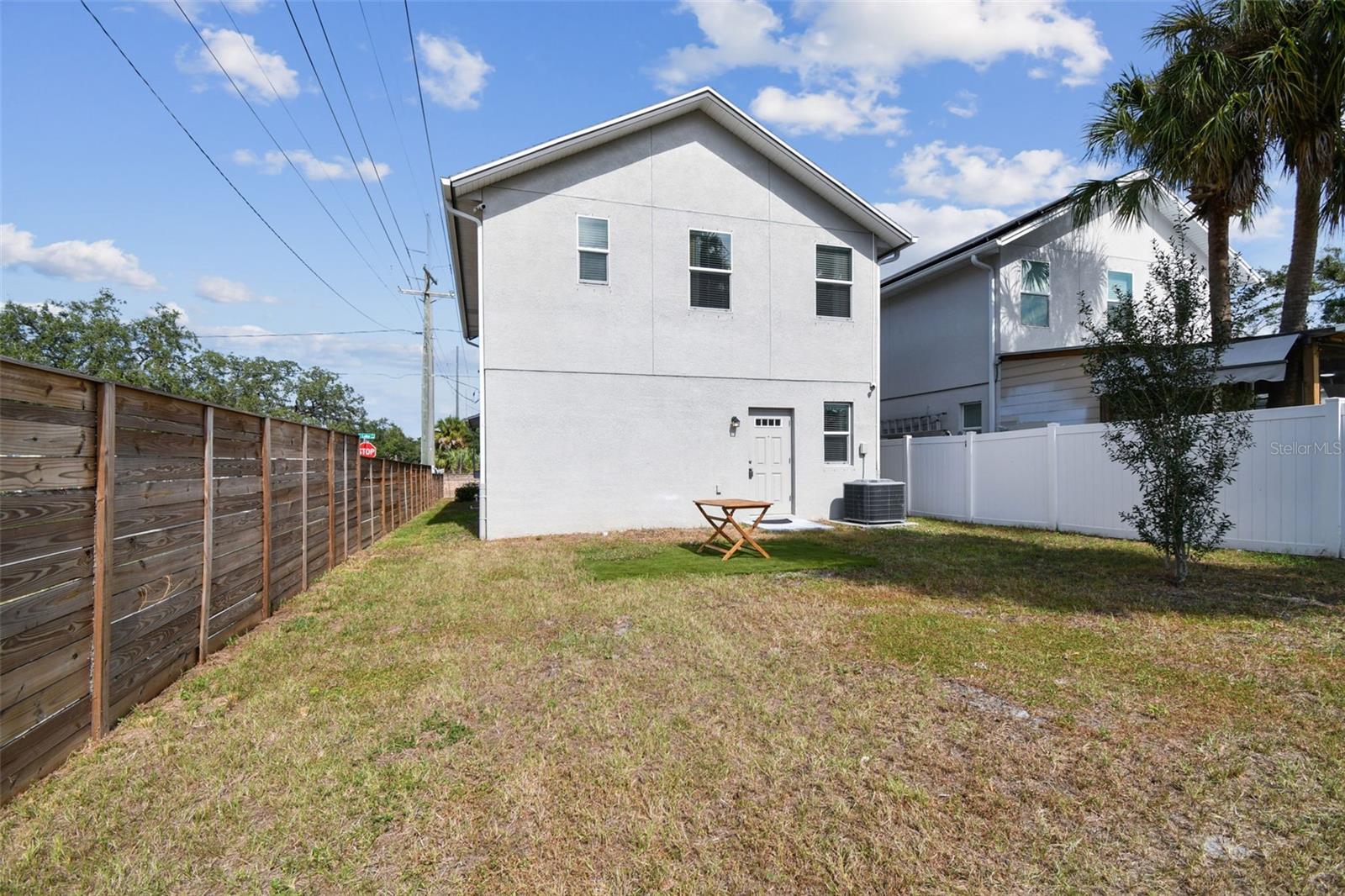 Image 45 of 54 For 2601 Lake Avenue A