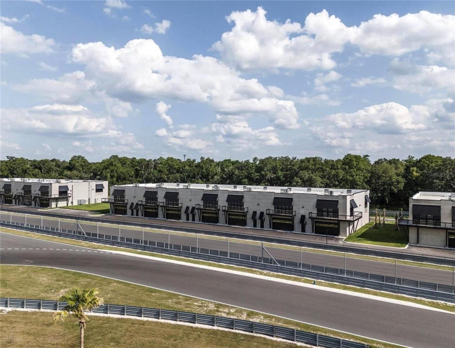 Image 8 of 17 For 6500 Motor Enclave Way 1014