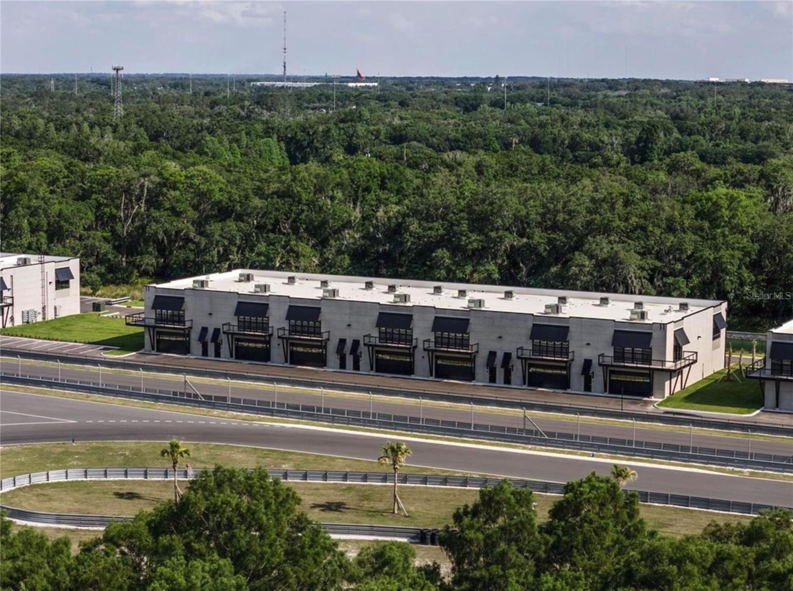 Image 9 of 17 For 6500 Motor Enclave Way 1014