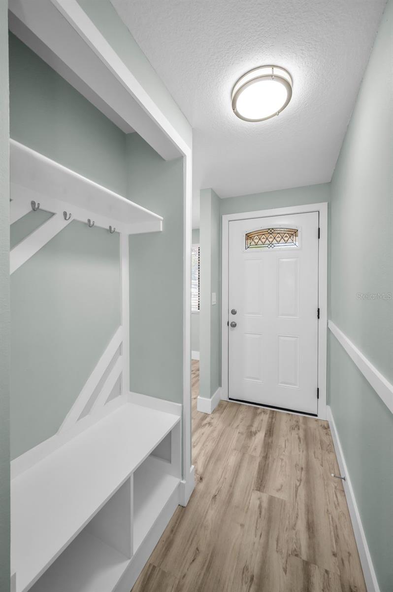 Image 5 of 88 For 215 Corkwood Lane