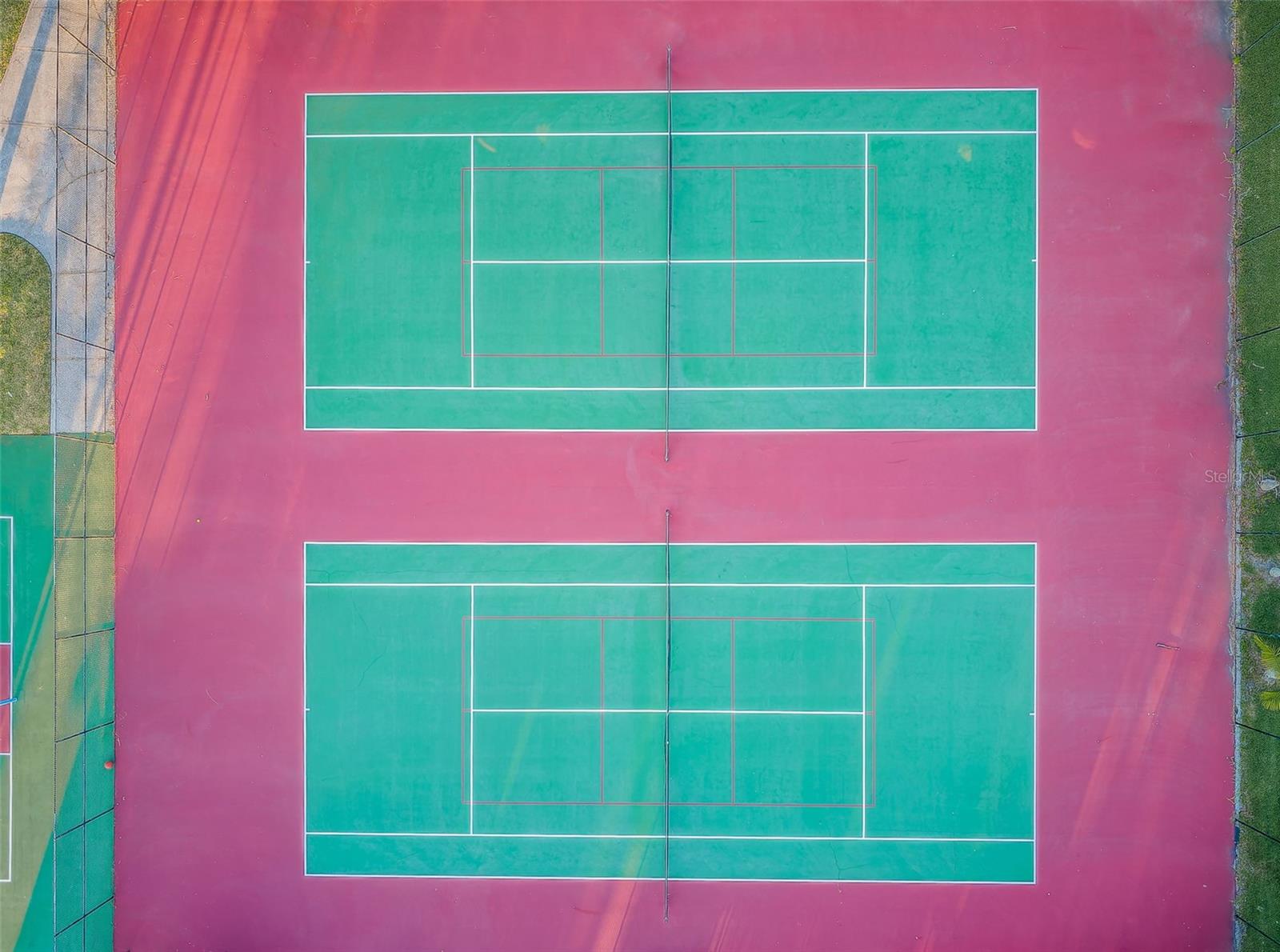 Image 64 of 88 For 215 Corkwood Lane